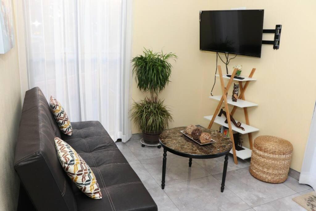 Airport Sjo Residence - Edward & Familia Inn Rio Segundo Ngoại thất bức ảnh
