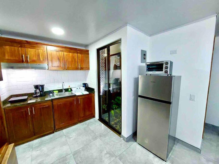 Airport Sjo Residence - Edward & Familia Inn Rio Segundo Ngoại thất bức ảnh