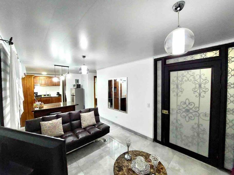 Airport Sjo Residence - Edward & Familia Inn Rio Segundo Ngoại thất bức ảnh