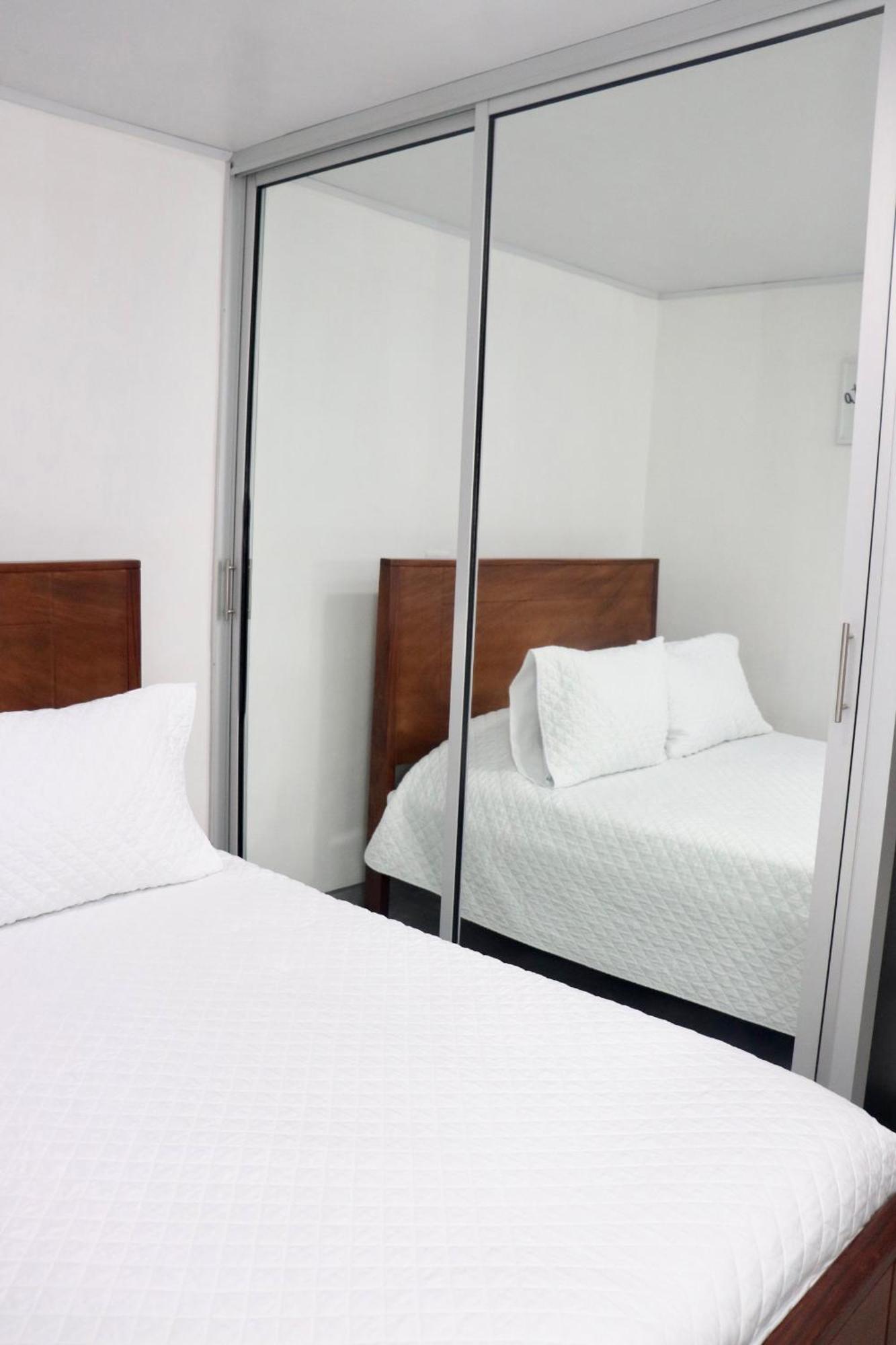 Airport Sjo Residence - Edward & Familia Inn Rio Segundo Ngoại thất bức ảnh